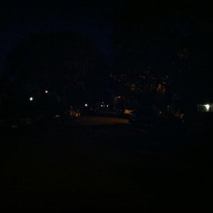 No lights, city street