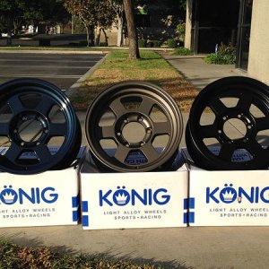 16x8" Konig Countersteer Type X Wheels : Dark Metallic Blue, Matte Bronze, Matte Black.

16" diameter
8" width
6x139.7mm bolt pattern
0mm offset
4.5" 