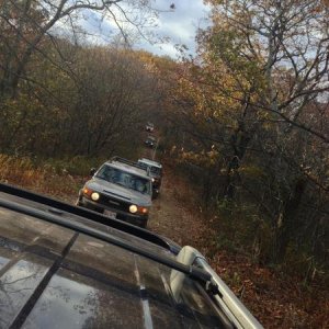 Lead 7 fj cruisers up only 4runner there felt like papa bear haha