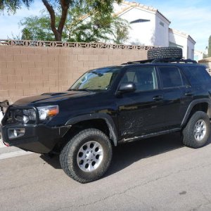 With the new RRO Adventure Rack and the full size spare finally out of the back.