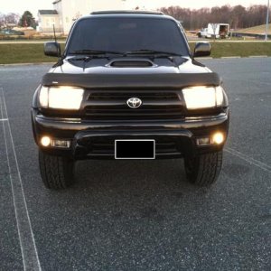 Front tint, clear corners.
