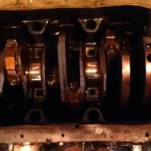 Plastigage check on main bearings. All were at .038 mm.