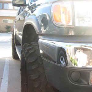 Front LEFT