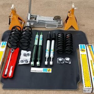 Finally rounded up FJ springs & Bilstein 5100 shocks for my 07 4Runner, V6, 2WD

Front Coils '12 FJ - courtesy of Shake&Bake @ FJCruiserForum
Rear Coi