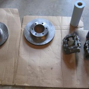 Painting my new tundra brakes.
