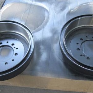 Painting my new brake drums.