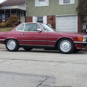 89 Mercedes 560sl