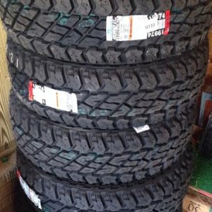 Cooper 255/80R17