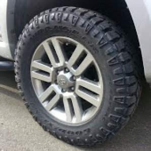 Duratrac 285/60/20