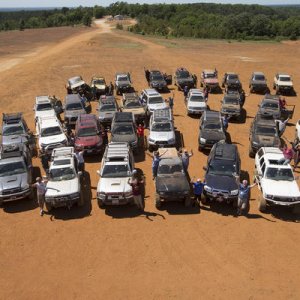 4Runner group pic at Jambo