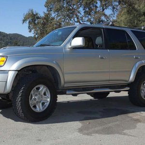 Silver Bullet #2 - 2000 SR5 w/OME Lift. Sold: 9/2011