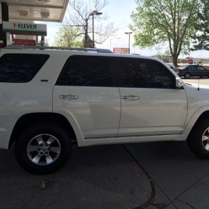 5% limo tint all around