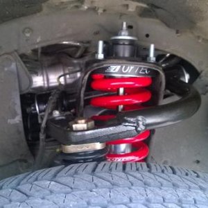 Close up of Toytec Boss Suspension System installed