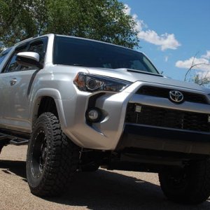 2014 4Runner Trail Edition with KDSS, Toytec BOSS 3-inch lift, LR UCAs, Cooper ST MAXX tires, Fuel Off-Road Boost Wheels, Rigid LEDs, and more...