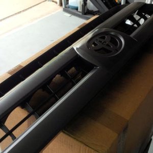 Grille getting coats of Anthracite Plastidip