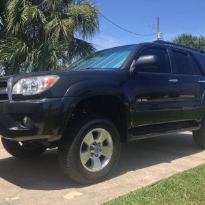 Toytec BOSS lift on stock tires
