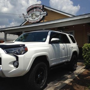Lunch at Hogs Breath in Destin, FL. Great vehicle for all the beach gear I like to bring. Weathertech liners are so welcome in the sandy environment. 