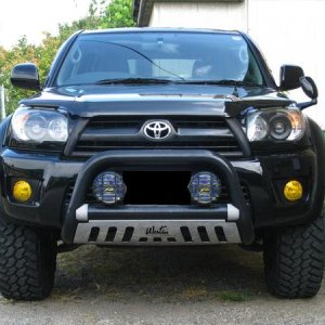 Front View

Toyota Genuine Hood deflector
WESTIN Ultimate Bull Bar 
IPF OFF-ROAD lamp