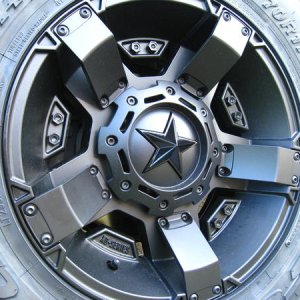 KMC XD811 RockstarⅡ  17×9J 139.7 -12