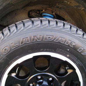 Tire：YOKOHAMA GEOLANDAR I/T-S 265/70R17