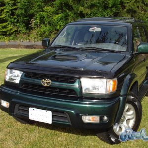 4Runner Front  June 6th 2011 (Before Mods)