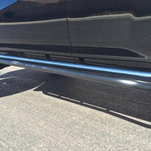Trimmed rocker for rock sliders