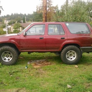 with the 35's on the stock suspension but they had to come off
