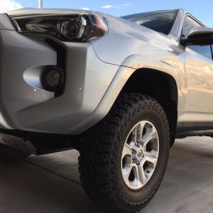 255/80-17 ST Maxx
