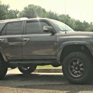 The day she came home all growed up :)

3" Bilstien lift
18" Fuel Offroad Trophy wheels in Anthracite Gray
285/65R/18 Nitto Trail Grapplers
BudBuilt S