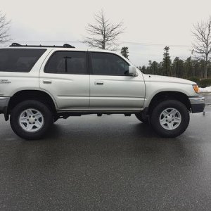 20% front tint, Sony Stereo...100K