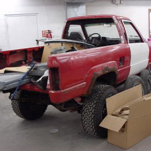 time for an overhaul... found two brand new factory quarters on ebay, still in the boxes from Japan.. $500 for both... dealer wanted $2100 for one.