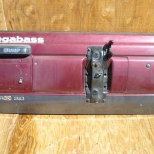 Tailgate Hilux Surf Swap Before