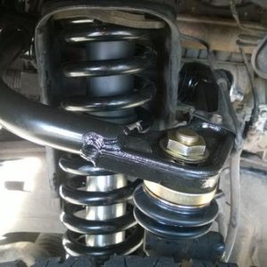 Front suspension: Bilstein 5100 with 884 OME spring and light racing UCA.