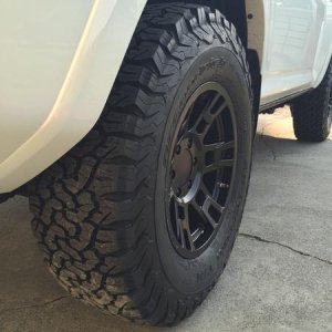 285/70/17 BFG's On FN Pro Wheels & Stock Suspension