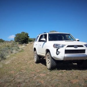 Mt. Orb in Arizona, before i got wheels, rockin the discoverers and stock wheels. Nerf bars we in route at the time.