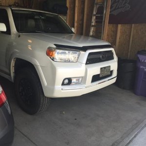 Front end looks much more aggressive after the lift