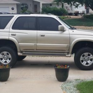 Needed new shocks, so I decided to lift.