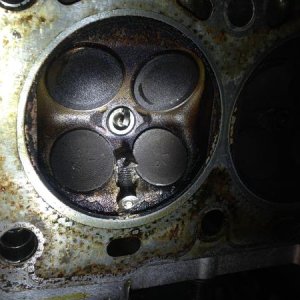 Lesson number 1: count your bolts! (The previous shop was 1 bolt shy...went in before the spark plug)