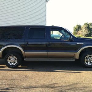 Fordzilla, 2001 Ford Excursion Limited, Diesel 7.3L. I bought her with 126K miles on the odo. Barely broken in. In 18 months I put 40K more miles on h