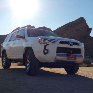 Poser Photo Vasquez Rocks. Big movie site.