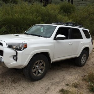 Pretty tame dirt roads, but enough to let me play with the 4x4 (unnecessary), 4x4 low (took advantage of to reduce downhill speed), a couple sandy spo