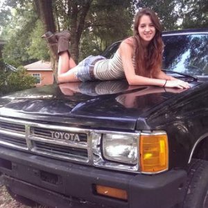 Me, and Charlotte (parts truck)

Yes, I know. Typically woman and truck pose.