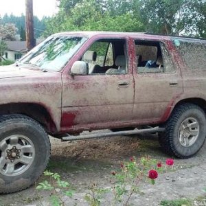 33's and sliders before the lift