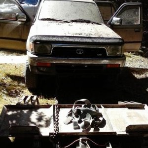 Crusty Laz, bombed out--aired up rear tires & loaded on dolly--dolly tires were shot.  Unloaded again, came back the following day.