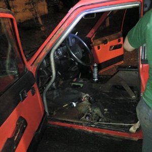 Starting the full roll cage to attach the body to the new frame