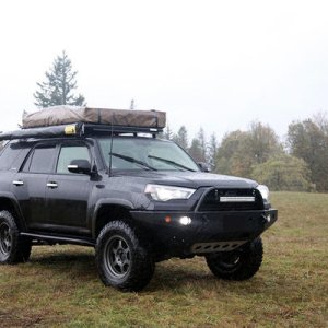 2015 4Runner Limited Midnight Black with 17x8" Konig Countersteer Type X Gunmetal by FN Wheels