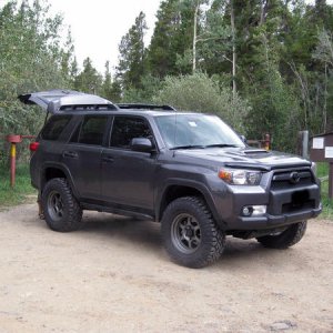 2010 4Runner with 17x8" Konig Countersteer Type X Anthracite Light Gunmetal by FN Wheels