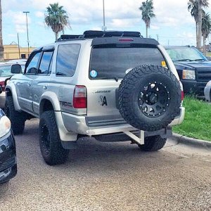 Another view of the tire carrier