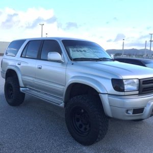 17X9 Soft 8s 32" Nitto Terra Grapplers