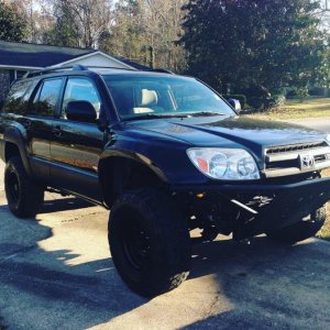 Good angle view of the 4Runner its self!